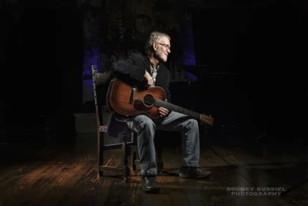 Photo of singer-songwriter, Johnsmith